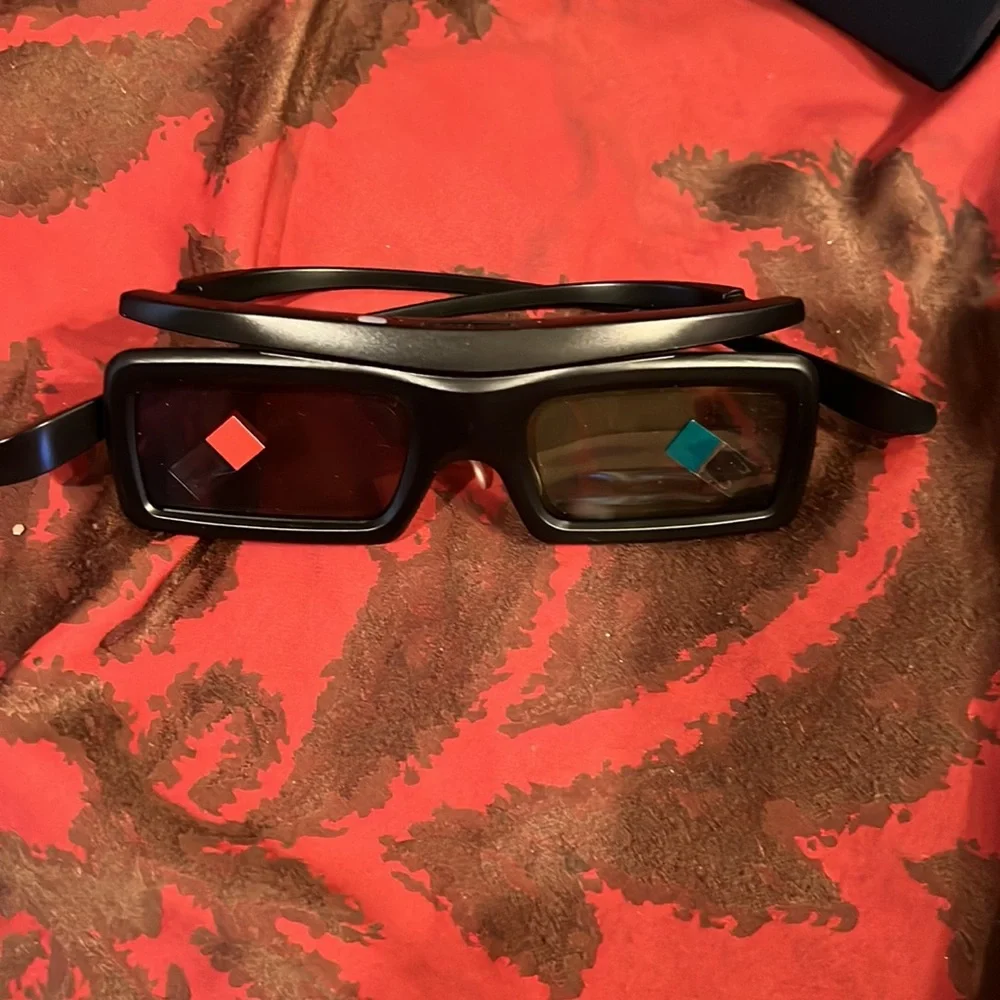 Samsung NWT 3D active glasses for smart tv never used